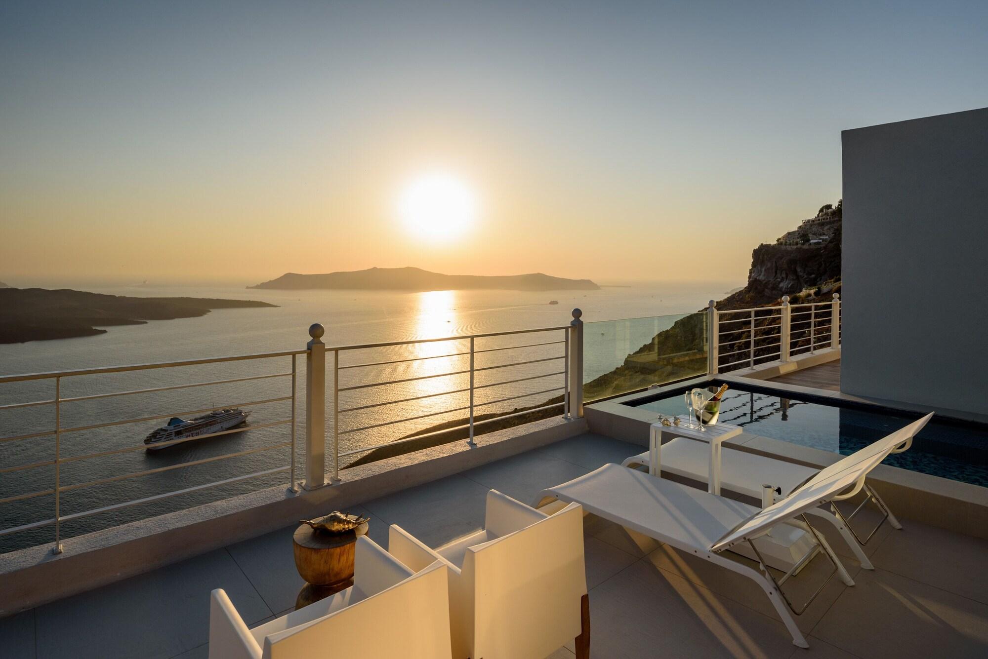 Nefeles Luxury Suites Fira  Eksteriør bilde