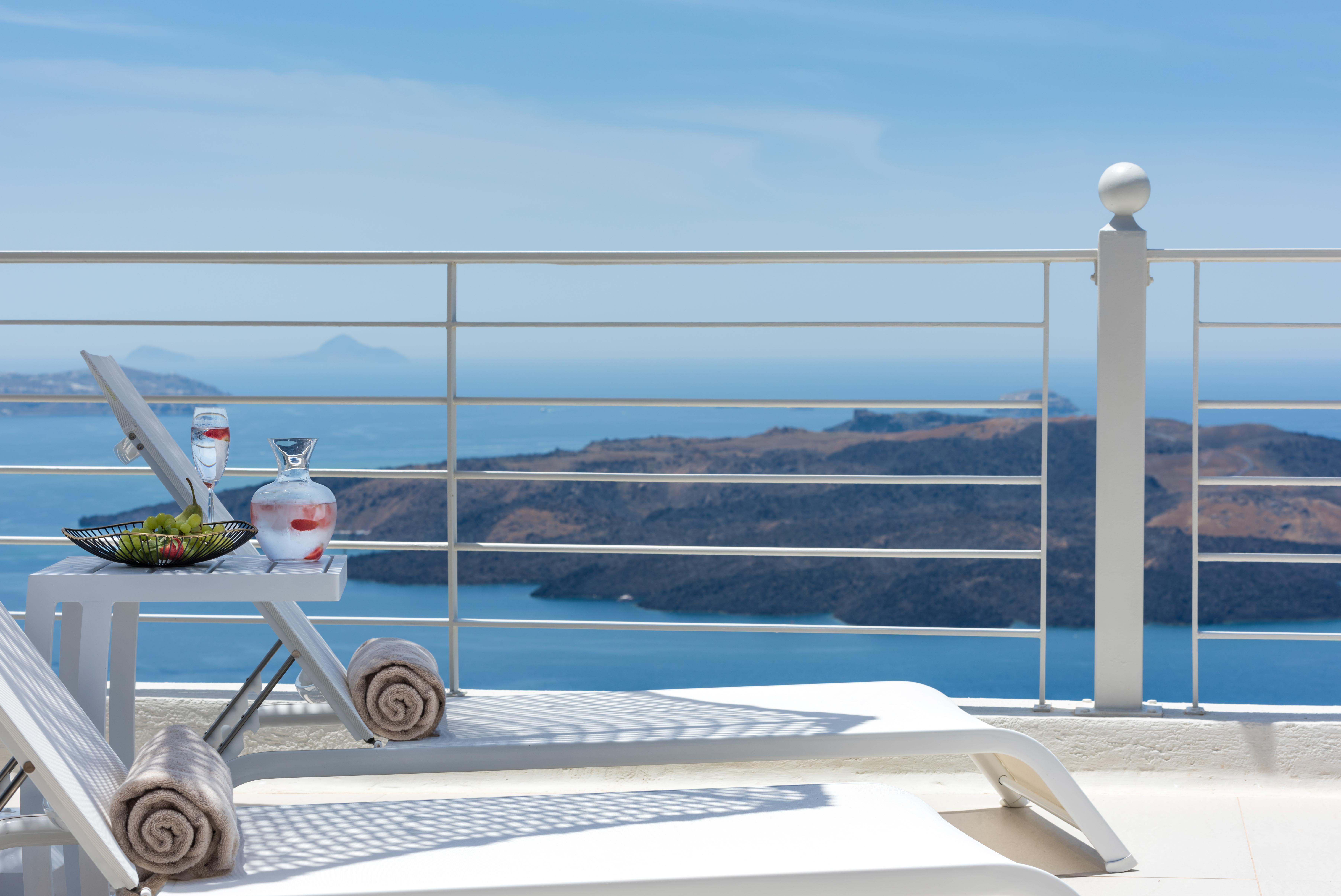 Nefeles Luxury Suites Fira  Eksteriør bilde