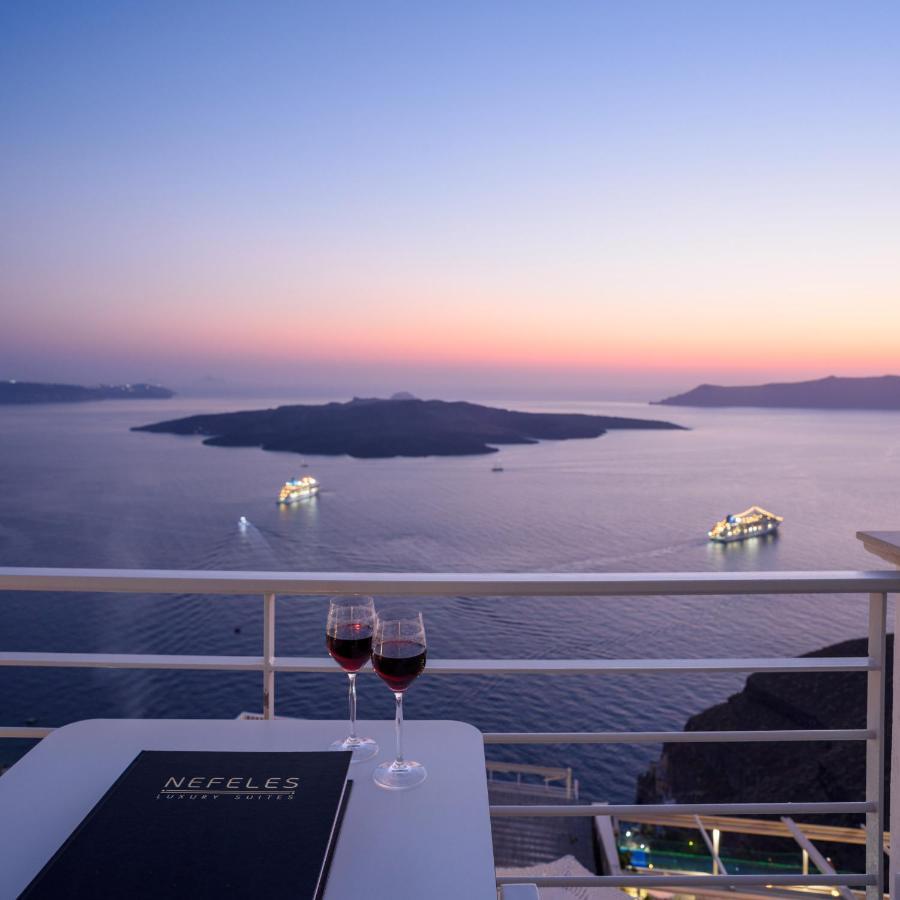 Nefeles Luxury Suites Fira  Eksteriør bilde