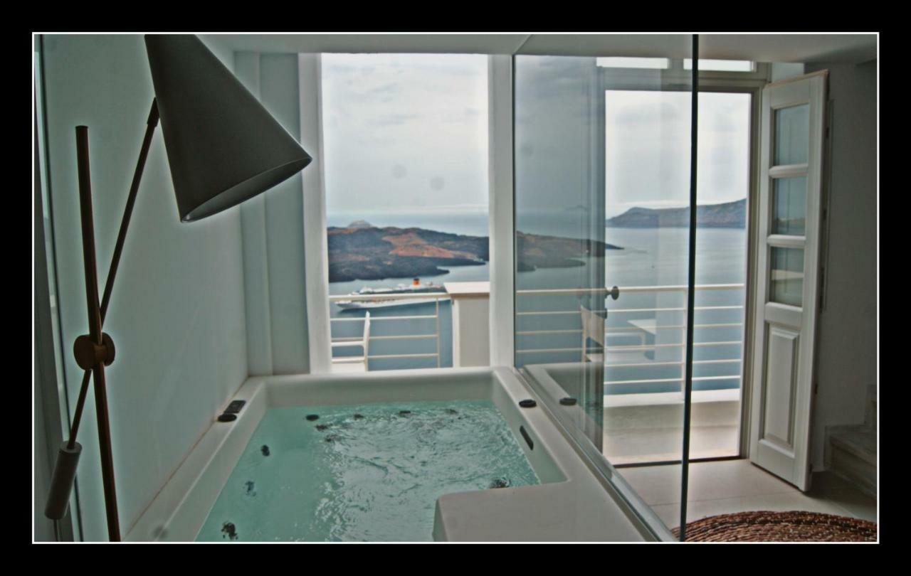 Nefeles Luxury Suites Fira  Eksteriør bilde
