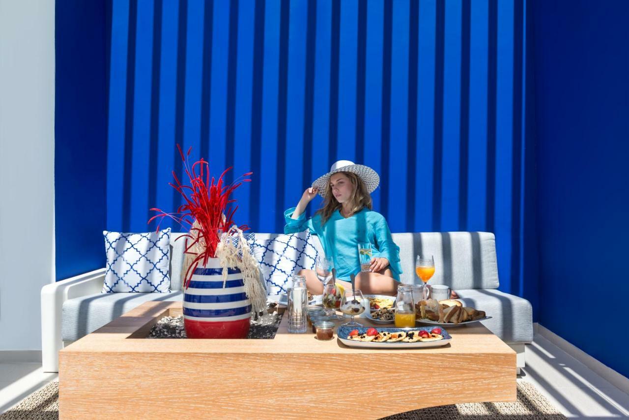 Nefeles Luxury Suites Fira  Eksteriør bilde